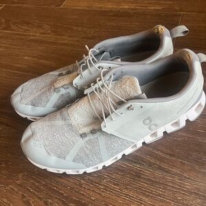 Men’s Gray On Cloud Athletic Sneakers